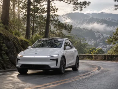 Is the Tesla Model Y L the Best EV in the Philippines? Prices, Charging, Incentives & Tesla vs BYD (2026) photo