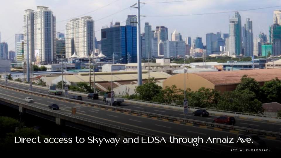 Skyway and EDSA access photo near Sondris
